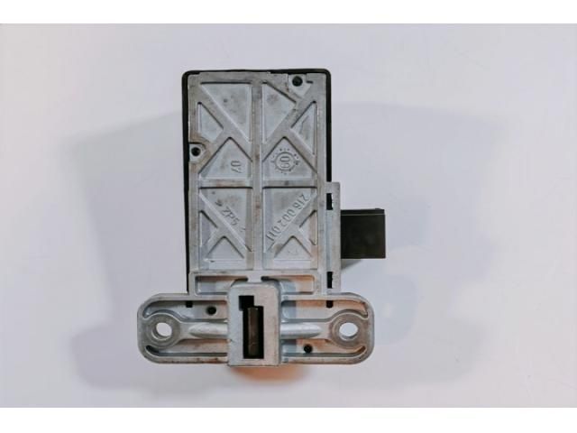 bontott VW PASSAT CC Kormányzár (Elektromos)