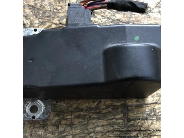 bontott VW PASSAT CC Kormányzár (Elektromos)