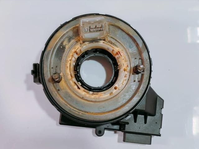 bontott VW PASSAT CC Légzsák Átvezető Szalagkábel