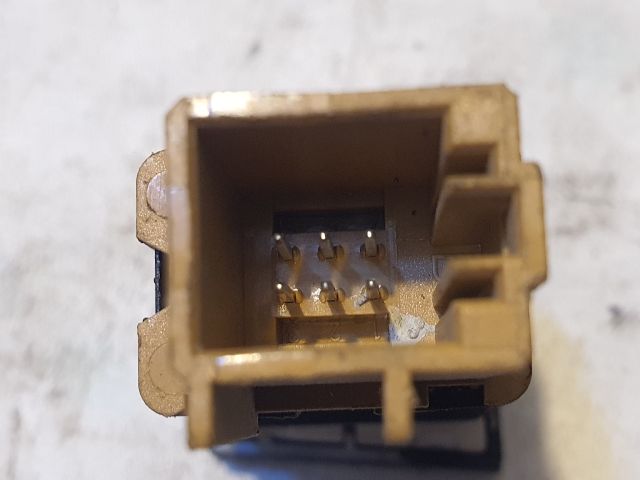 bontott VW PASSAT CC Lejtmenet Kapcsoló