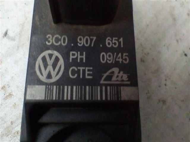 bontott VW PASSAT CC Menetstabilizátor