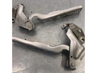 bontott VW PASSAT CC Motorháztető Zsanér Pár