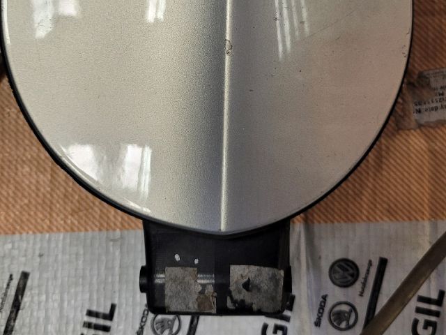 bontott VW PASSAT CC Tankajtó