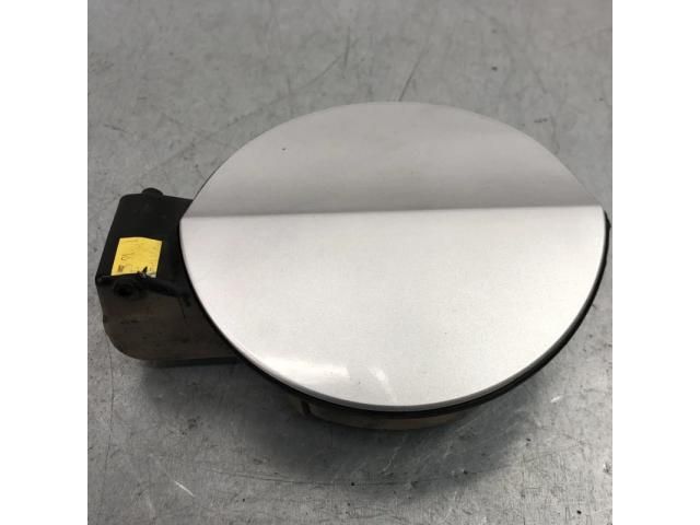 bontott VW PASSAT CC Tankajtó