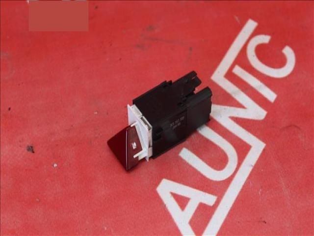 bontott VW PASSAT CC Vészvillogó Kapcsoló