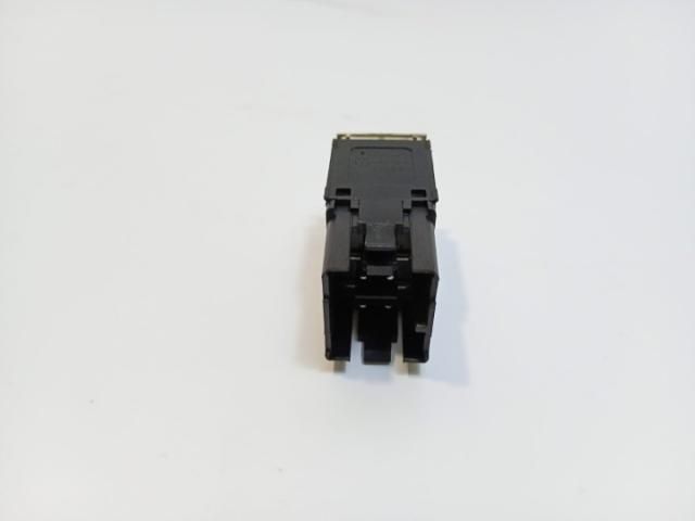 bontott VW PASSAT CC Vészvillogó Kapcsoló