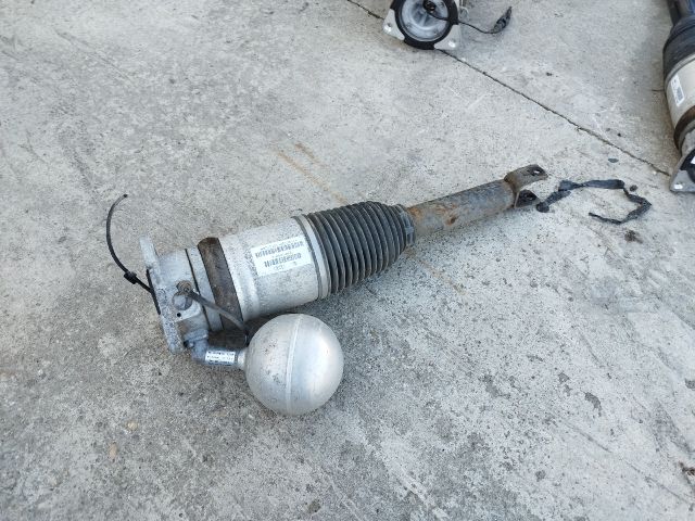 bontott VW PHAETON Bal hátsó Rugó