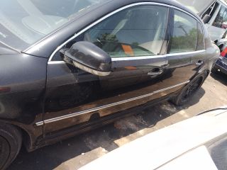 bontott VW PHAETON Biztosítéktábla Motortér