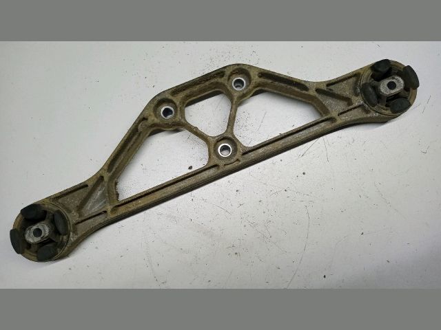 bontott VW PHAETON Differenciálmű Tartó Bak