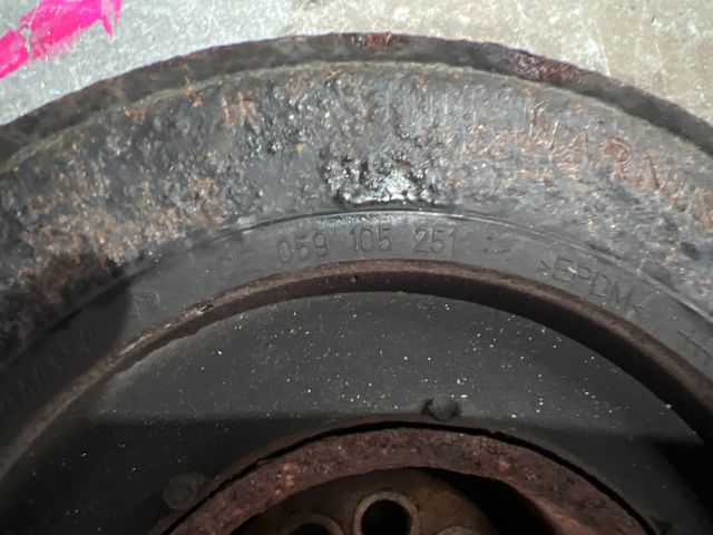 bontott VW PHAETON Főtengely Szíjtárcsa