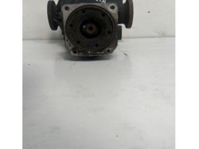 bontott VW PHAETON Hátsó Differenciálmű