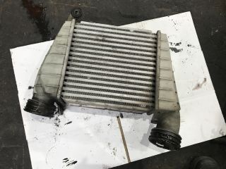 bontott VW PHAETON Intercooler