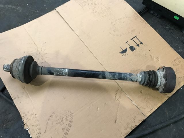 bontott VW PHAETON Jobb hátsó Féltengely