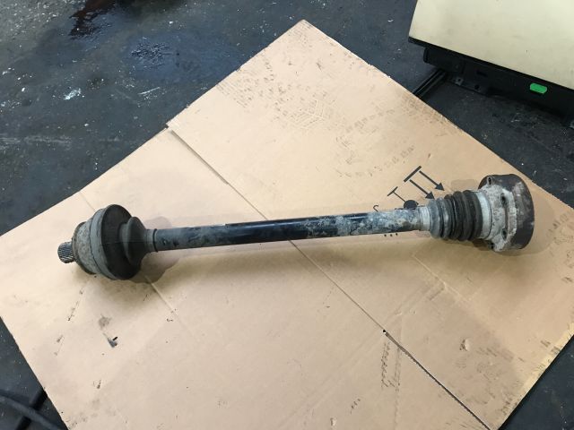 bontott VW PHAETON Jobb hátsó Féltengely