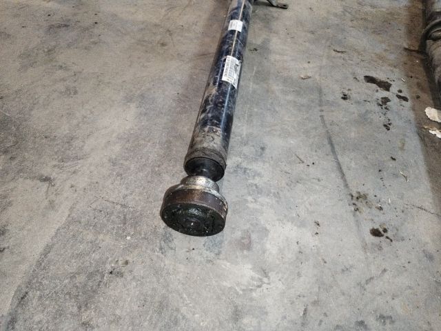 bontott VW PHAETON Kardántengely
