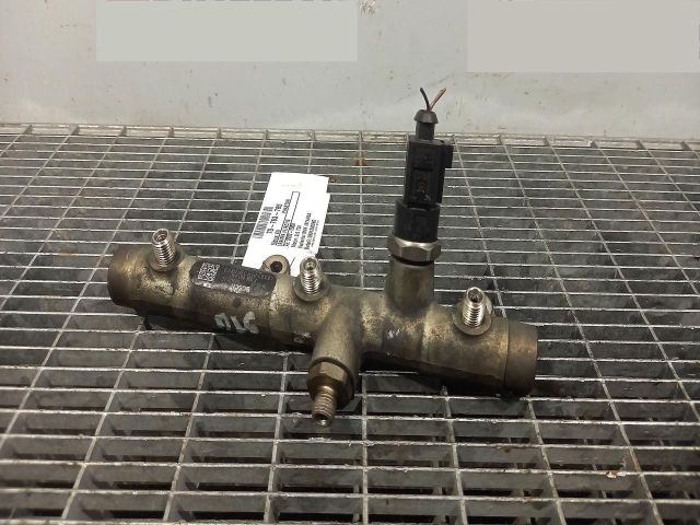 bontott VW PHAETON Közösnyomócső