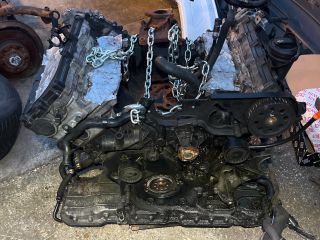 bontott VW PHAETON Motor (Fűzött blokk hengerfejjel)