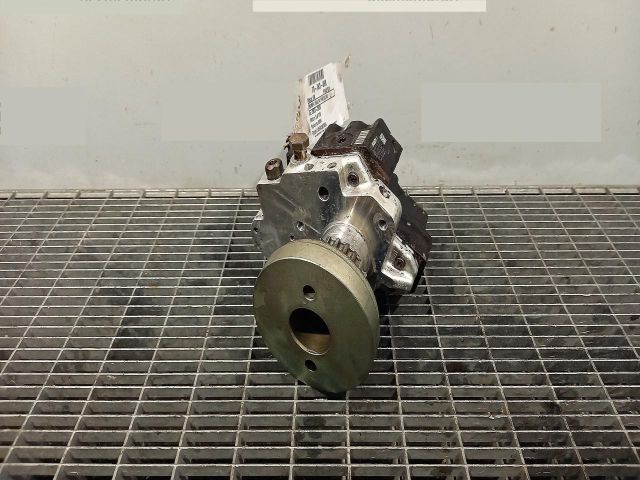 bontott VW PHAETON Nagynyomású Szivattyú