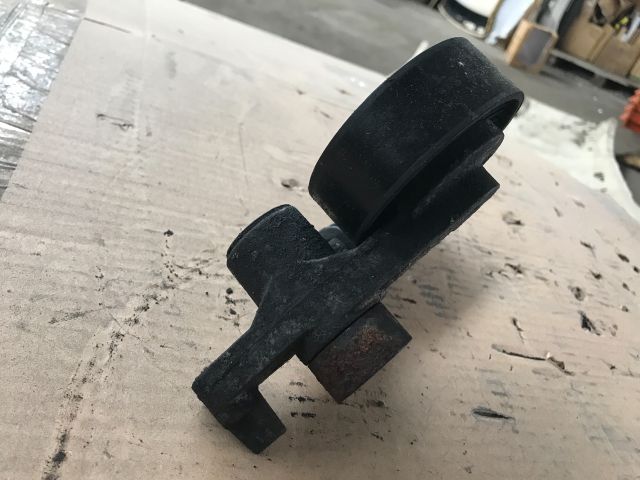 bontott VW PHAETON Szíjfeszítő Görgő