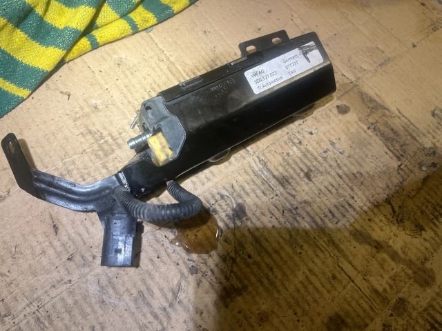 bontott VW PHAETON Üzemanyag Szivattyú