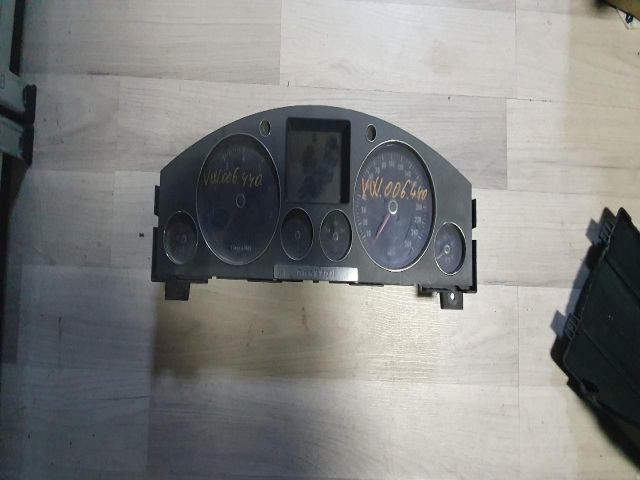 bontott VW PHAETON Kilométeróra