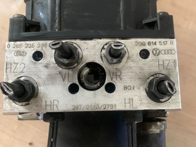 bontott VW PHAETON ABS Kocka