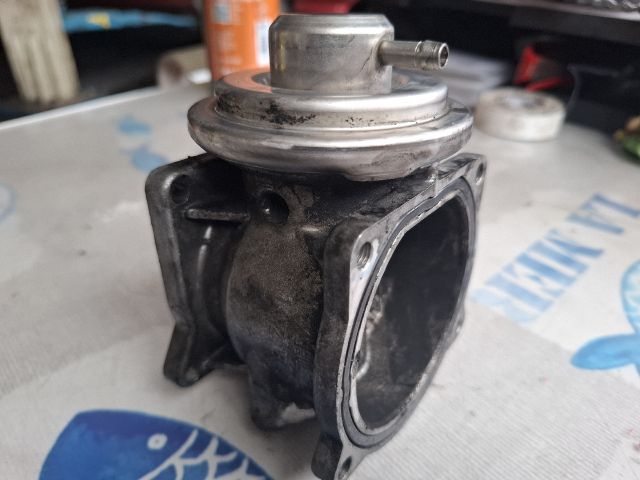 bontott VW PHAETON EGR / AGR Vákum Szelep