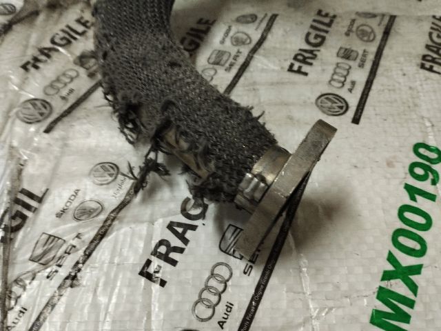 bontott VW PHAETON EGR Hűtő Cső