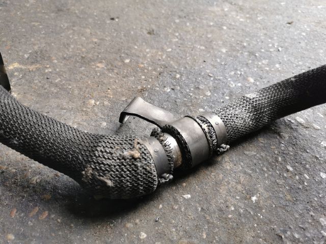 bontott VW PHAETON EGR Hűtő Cső