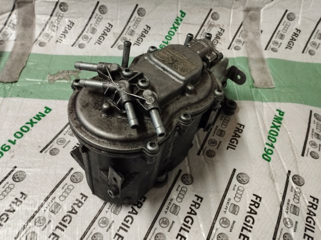 bontott VW PHAETON Gázolajszűrő Ház