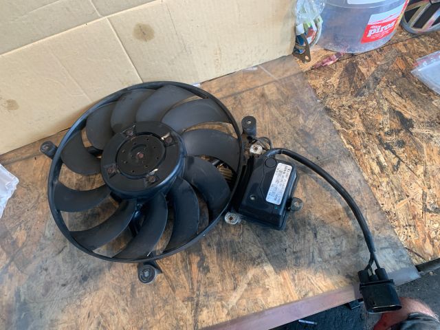 bontott VW PHAETON Hűtőventilátor