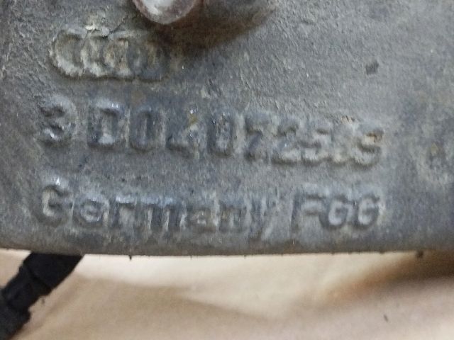 bontott VW PHAETON Jobb első Csonkállvány Kerékaggyal