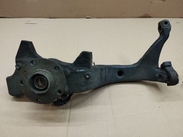 bontott VW PHAETON Jobb első Csonkállvány Kerékaggyal