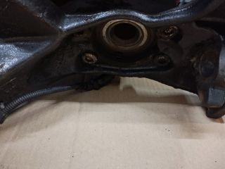 bontott VW PHAETON Jobb első Csonkállvány Kerékaggyal