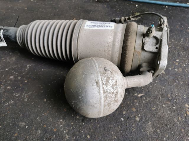 bontott VW PHAETON Jobb hátsó Rugó