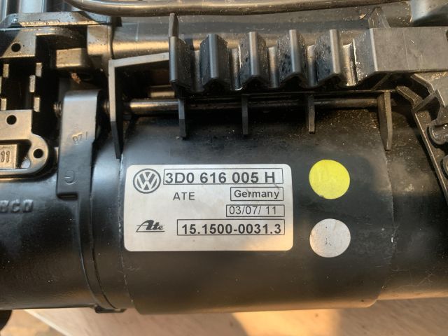 bontott VW PHAETON Légkompresszor