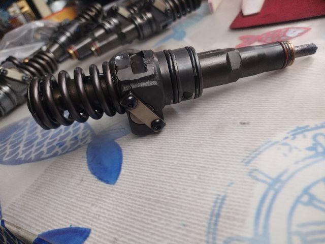 bontott VW PHAETON Porlasztó (1 db)