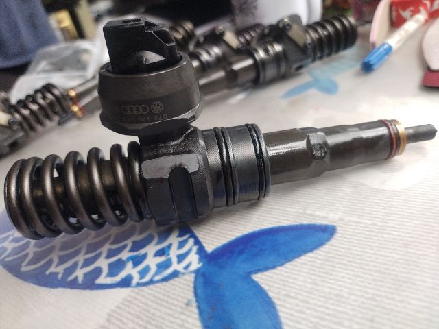 bontott VW PHAETON Porlasztó (1 db)