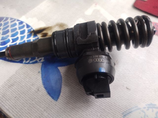 bontott VW PHAETON Porlasztó (1 db)