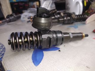 bontott VW PHAETON Porlasztó (1 db)