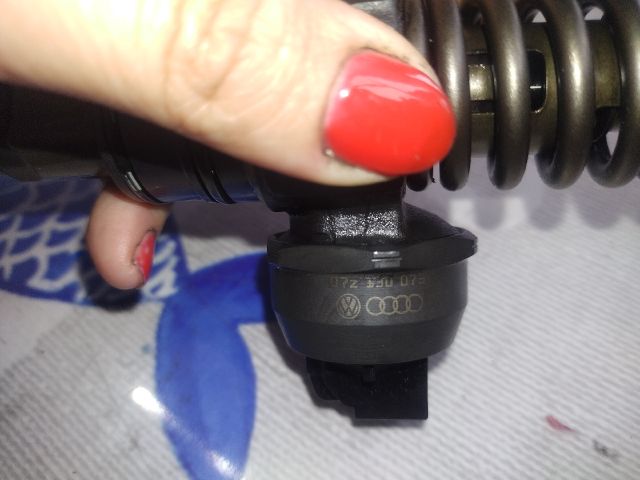 bontott VW PHAETON Porlasztó (1 db)