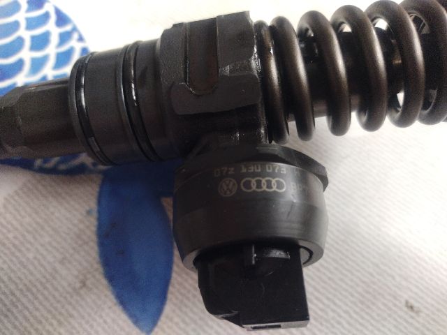 bontott VW PHAETON Porlasztó (1 db)