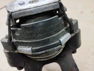 bontott VW PHAETON Váltó Tartó Bak (Pozíciófüggetlen)