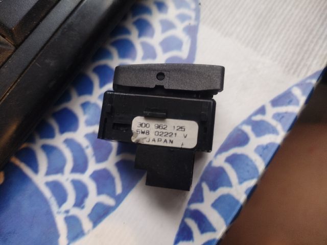 bontott VW PHAETON Bal első Ajtó Kapcsoló