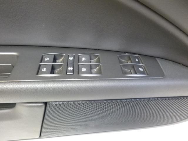 bontott VW PHAETON Bal első Ajtó Kárpit