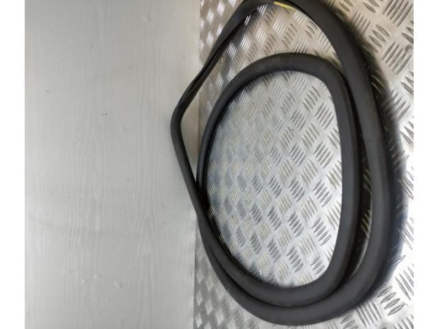 bontott VW PHAETON Bal első Ajtó Szigetelés