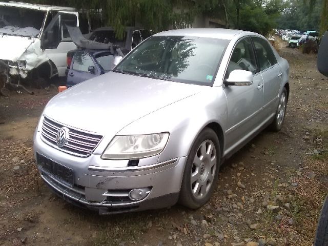 bontott VW PHAETON Bal első Ajtó (Üres lemez)