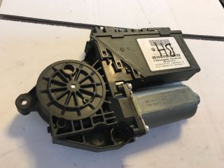 bontott VW PHAETON Bal hátsó Ablakemelő Motor