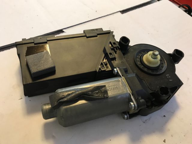 bontott VW PHAETON Bal hátsó Ablakemelő Motor