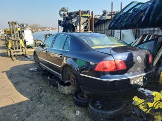 bontott VW PHAETON Bal hátsó Ajtó (Üres lemez)